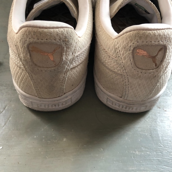 PUMA Cream SUEDE WINTERIZED CLASSIC LO SNEAKER 7 - Picture 5 of 8